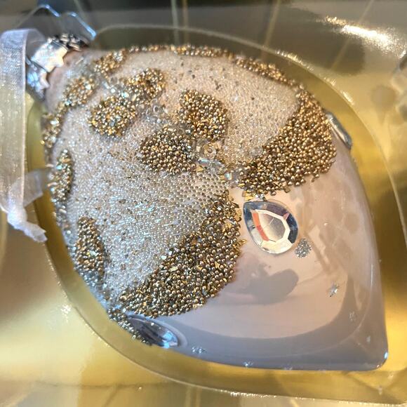 Christian Lacroix Beaded Glass Ornament Set of 3 Iridescent Pink & Gold NEW - Picture 3 of 16